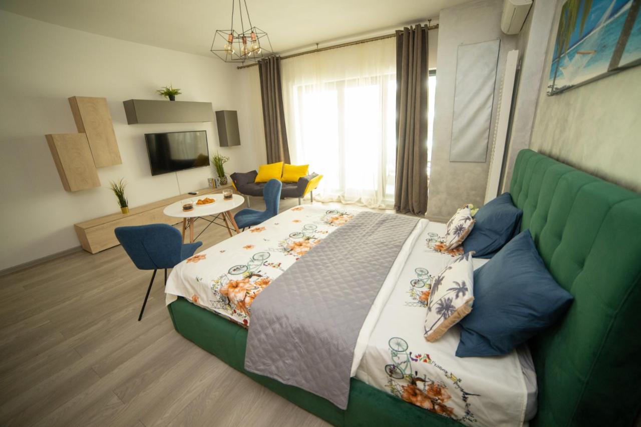 Studio 60 By The Beach Mamaia, Free Parking Casa Del Mar Bagian luar foto