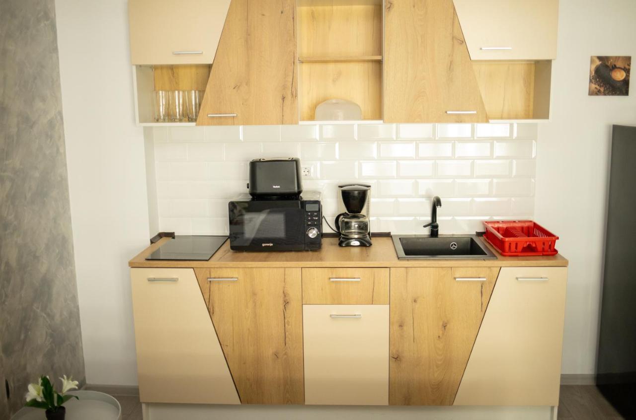 Studio 60 By The Beach Mamaia, Free Parking Casa Del Mar Bagian luar foto