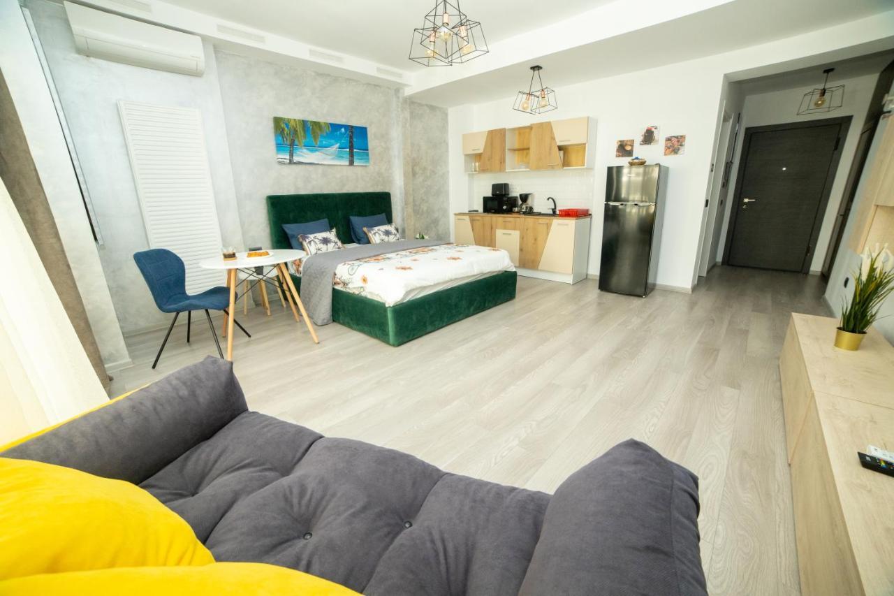Studio 60 By The Beach Mamaia, Free Parking Casa Del Mar Bagian luar foto