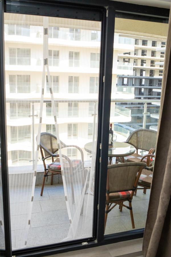 Studio 60 By The Beach Mamaia, Free Parking Casa Del Mar Bagian luar foto